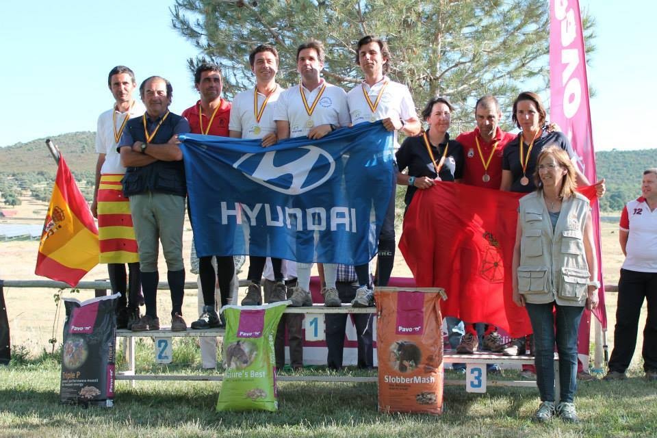 Pau Dorca Campe&oacute;n de Espa&ntilde;a absoluto de TREC 2014 y el equipo Navarro medalla de bronce